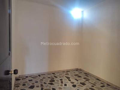 Casa de 5 alcobas en venta en Grancolombiano, Bogotá, 480 m² · foto 18 de 20