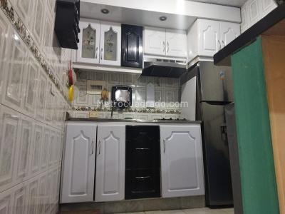 Casa de 5 alcobas en venta en Villa Emilia, Bogotá, 72 m² · foto 7 de 20