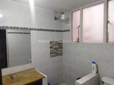 Casa de 5 alcobas en venta en Villa Emilia, Bogotá, 72 m² · foto 12 de 20