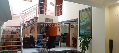 Casa en venta en Mandalay, Bogotá · foto 3 de 20