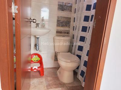 Casa de 4 alcobas en venta en San Mateo, Soacha, 58 m² · foto 15 de 18