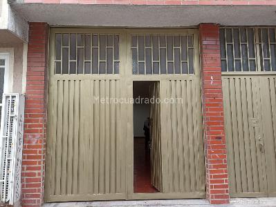 Casa de 5 alcobas en venta en Villas Del Dorado, Bogotá, 280 m² · foto 2 de 14