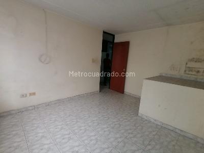 Casa de 5 alcobas en venta en Villas Del Dorado, Bogotá, 280 m² · foto 7 de 14