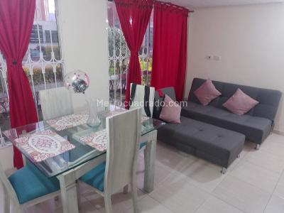 Apartamento de 3 alcobas en venta en Villa Italia, Soacha, 58 m² · foto 4 de 17