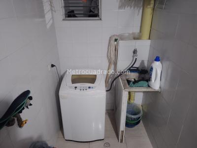Apartamento de 3 alcobas en venta en Villa Italia, Soacha, 58 m² · foto 10 de 17