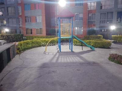 Apartamento de 3 alcobas en venta en Villa Italia, Soacha, 58 m² · foto 14 de 17