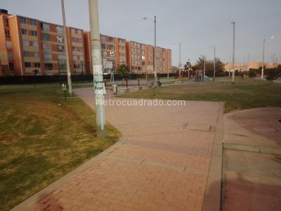 Apartamento de 3 alcobas en venta en Villa Italia, Soacha, 58 m² · foto 15 de 17