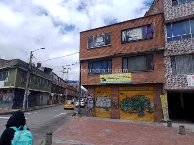 Casa de 5 alcobas en venta en La Giraldilla, Bogotá, 334 m² · foto 3 de 16