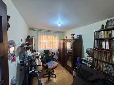Casa de 5 alcobas en venta en Santa Lucia, Bogotá, 255 m² · foto 6 de 18