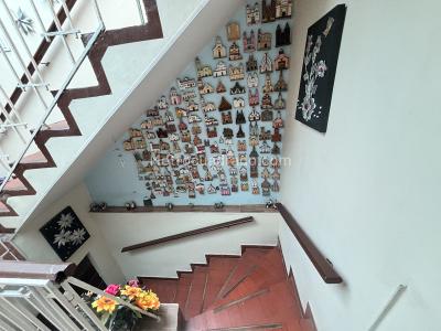 Casa de 5 alcobas en venta en Santa Lucia, Bogotá, 255 m² · foto 10 de 18