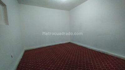 Casa de 5 alcobas en venta en Gran Britalia, Bogotá, 123 m² · foto 7 de 17