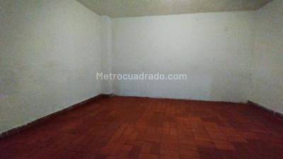 Casa de 5 alcobas en venta en Gran Britalia, Bogotá, 123 m² · foto 8 de 17