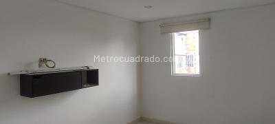 Casa de 5 alcobas en venta en Santa Ines, Bogotá, 324 m² · foto 9 de 20