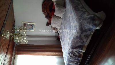 Casa de 5 alcobas en venta en Floresta Sur, Bogotá, 315 m² · foto 2 de 19
