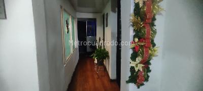 Casa de 5 alcobas en venta en Floresta Sur, Bogotá, 315 m² · foto 6 de 19
