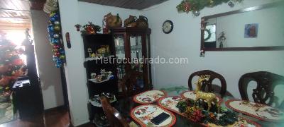 Casa de 5 alcobas en venta en Floresta Sur, Bogotá, 315 m² · foto 9 de 19