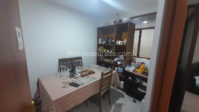 Casa de 5 alcobas en venta en Plaza De Las Americas, Bogotá, 251 m² · foto 5 de 20