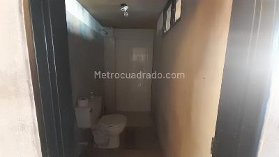 Casa de 5 alcobas en venta en Plaza De Las Americas, Bogotá, 251 m² · foto 11 de 20