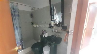 Casa de 5 alcobas en venta en Plaza De Las Americas, Bogotá, 251 m² · foto 14 de 20