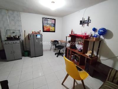 Casa de 5 alcobas en venta en El Rincon, Bogotá, 336 m² · foto 3 de 8