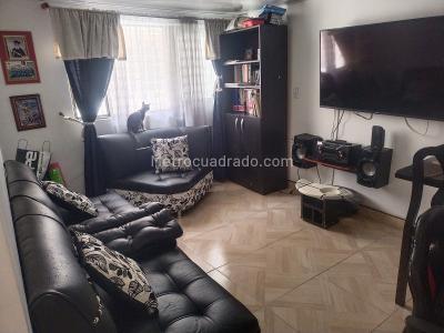 Casa de 5 alcobas en venta en El Dorado Mosquera, Mosquera, 72 m² · foto 5 de 9