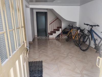 Casa de 5 alcobas en venta en El Dorado Mosquera, Mosquera, 72 m² · foto 7 de 9