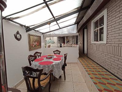 Casa de 5 alcobas en venta en Claret, Bogotá, 201 m² · foto 6 de 11