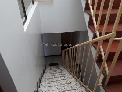 Casa de 5 alcobas en venta en Grancolombiano I, Bogotá, 360 m² · foto 9 de 11