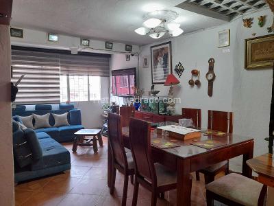 Casa de 5 alcobas en venta en Mariscal Sucre, Soacha, 201 m² · foto 3 de 12