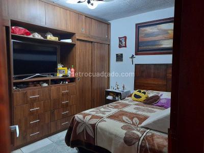 Casa de 5 alcobas en venta en Mariscal Sucre, Soacha, 201 m² · foto 5 de 12