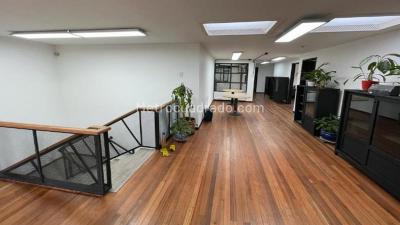 Casa de 5 alcobas en venta en La Soledad, Bogotá, 549 m² · foto 9 de 11