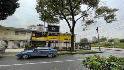 Casa de 5 alcobas en venta en La Soledad, Bogotá, 549 m² · foto 11 de 11