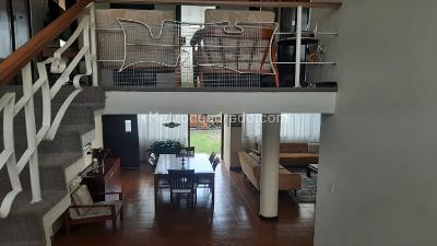 Casa de 5 alcobas en venta en Santa Barbara, Bogotá, 268 m² · foto 5 de 10