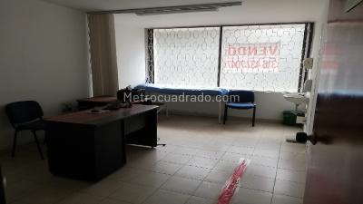Casa de 5 alcobas en venta en Lago Gaitan, Bogotá, 460 m² · foto 10 de 12