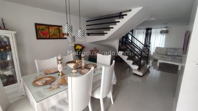 Casa de 5 alcobas en venta en Nicolas De Federman, Bogotá, 350 m² · foto 3 de 19