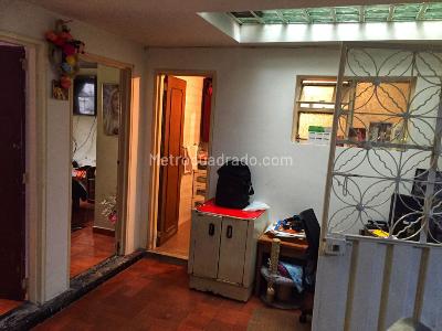 Casa de 5 alcobas en venta en El Carmen, Bogotá, 240 m² · foto 5 de 20