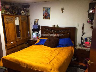 Casa de 5 alcobas en venta en El Carmen, Bogotá, 240 m² · foto 7 de 20