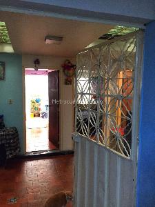 Casa de 5 alcobas en venta en El Carmen, Bogotá, 240 m² · foto 11 de 20