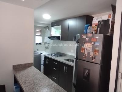 Apartamento en venta en Fontibon, Bogotá · foto 2 de 8