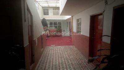 Casa de 5 alcobas en venta en El Carmen, Bogotá, 250 m² · foto 20 de 20