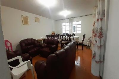 Casa de 5 alcobas en venta en Leon Xiii, Soacha, 337 m² · foto 3 de 20