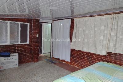 Casa de 5 alcobas en venta en Batavia, Bogotá, 270 m² · foto 6 de 10