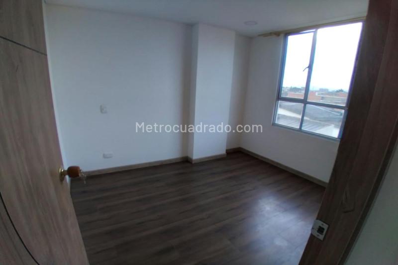 Edificio de Apartamentos en Venta, San Antonio, Bogotá D.C. - Więcej