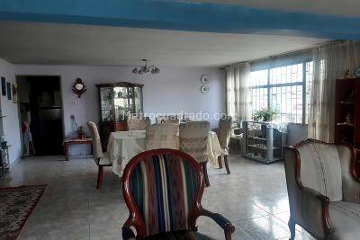 Casa de 5 alcobas en venta en Bonanza, Bogotá, 499 m² · foto 5 de 10
