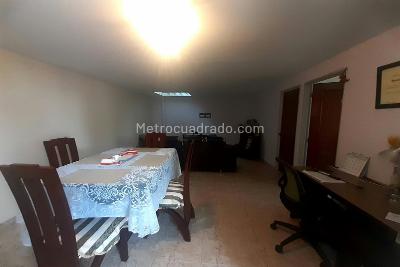 Casa de 5 alcobas en venta en Bonanza, Bogotá, 499 m² · foto 7 de 10
