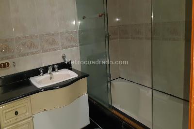 Casa de 5 alcobas en venta en Chapinero Central, Bogotá, 160 m² · foto 8 de 15