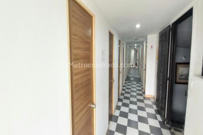 Casa de 5 alcobas en venta en Carvajal, Bogotá, 620 m² · foto 4 de 10