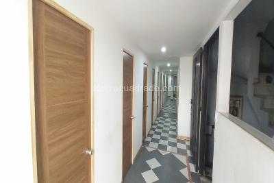 Casa de 5 alcobas en venta en Carvajal, Bogotá, 620 m² · foto 8 de 10