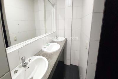 Casa de 5 alcobas en venta en Carvajal, Bogotá, 620 m² · foto 9 de 10
