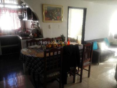 Casa en venta en Santa Isabel, Bogotá · foto 2 de 10